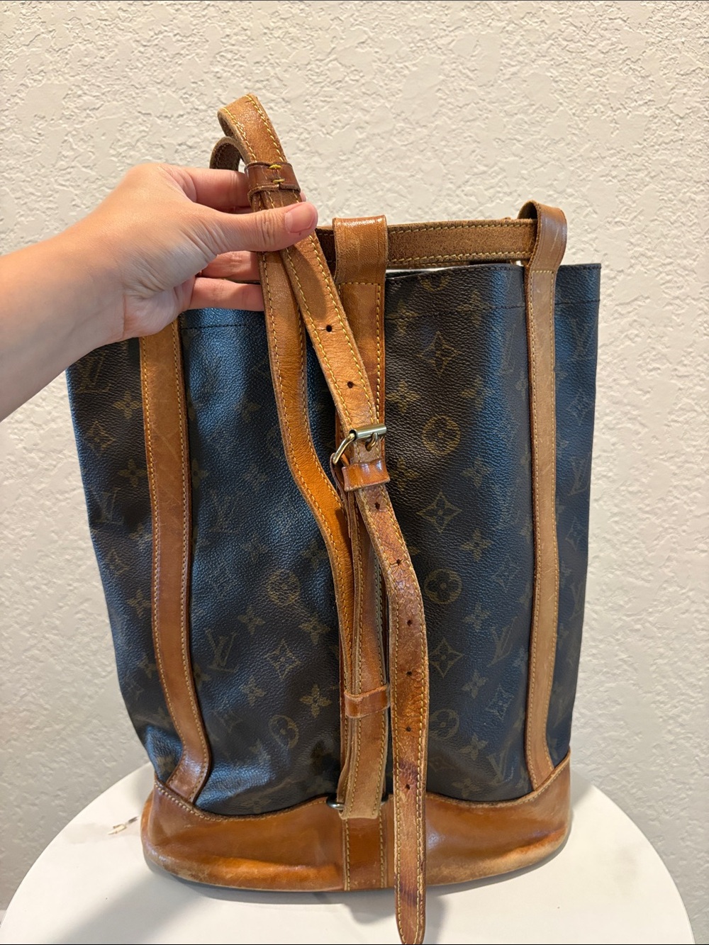 Sold Louis Vuitton Randonnee PM Monogram LV Shoulder Bag - Picture 12 of 13